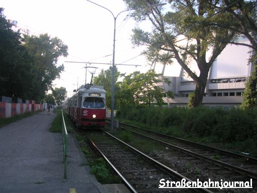 4667+1261 Radstadion